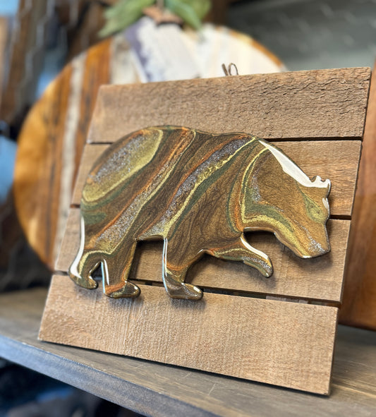 Rustic Bear